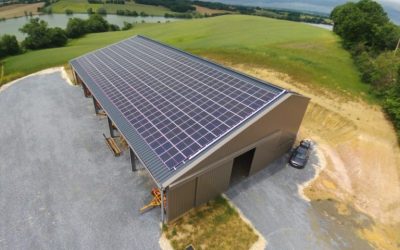 Optimisation de l’intégration de panneaux  photovoltaïques sur les toits des fermes  agricoles : Guide pour notre bureau  d’études en ingénierie des structures